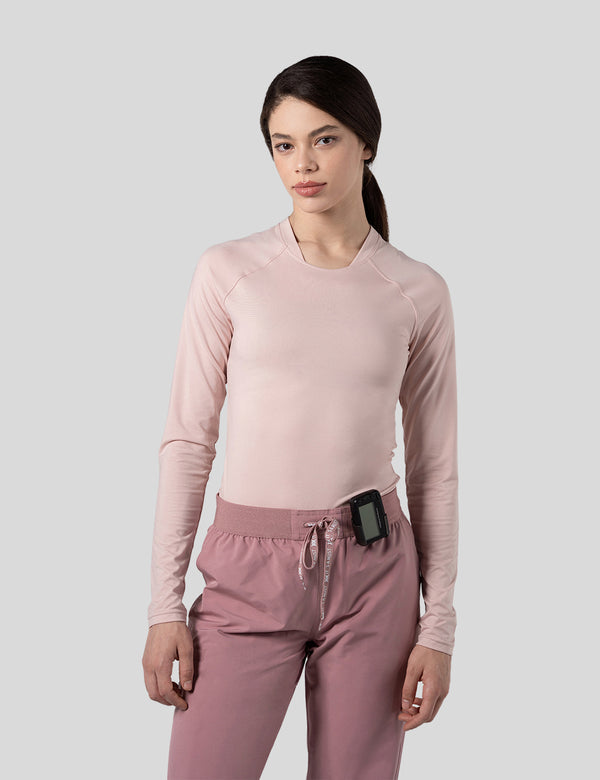 اندر سكراب بريميوم سوفت بآكمام طويلة ~ Premium-Soft Long Sleeve Under Scrub. || POWDER PINK MUSTWEAR