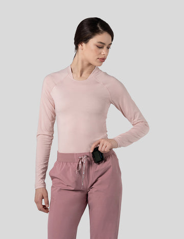 اندر سكراب بريميوم سوفت بآكمام طويلة ~ Premium-Soft Long Sleeve Under Scrub. || POWDER PINK MUSTWEAR
